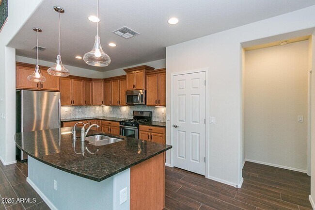 Building Photo - 26833 N 14th Ln