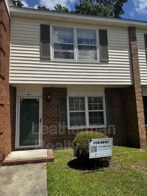Building Photo - 738 Coventry Ln