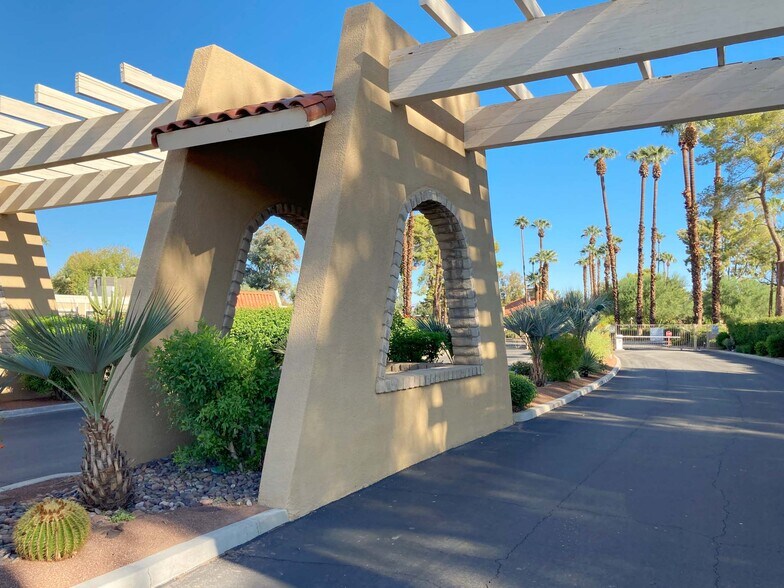 Building Photo - 69725 Encanto Ct