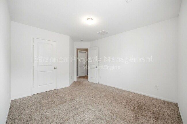 Building Photo - 10322 Urban Oak Trl