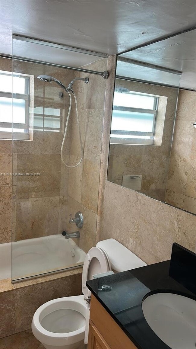 Building Photo - 1610 Lenox Ave