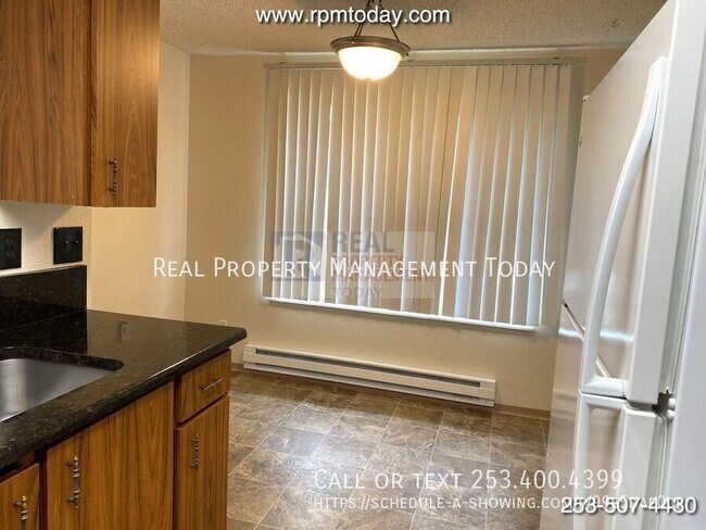 Building Photo - 117 162nd St S