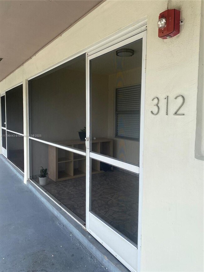 Building Photo - 300 Layne Blvd