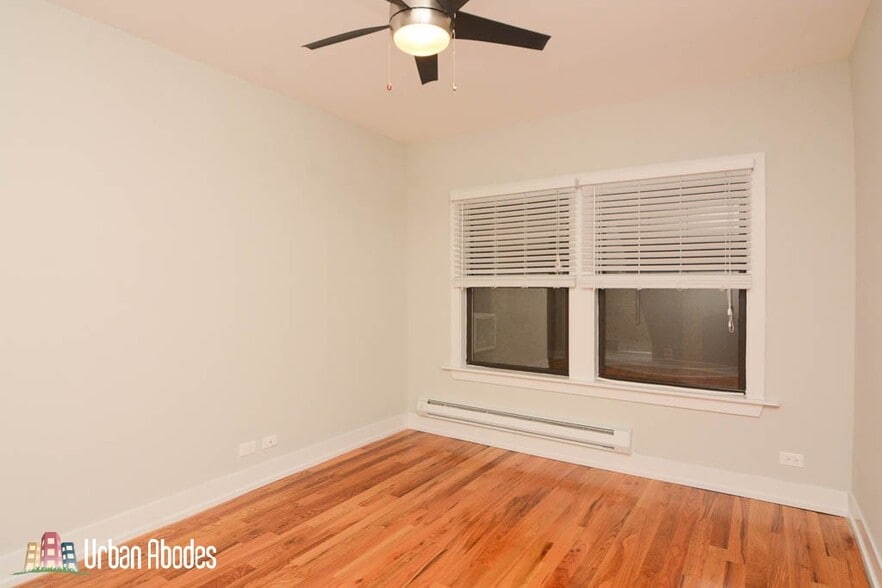 Building Photo - 555 Chestnut St