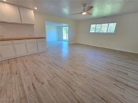 Building Photo - 10306 Winthrop Rd