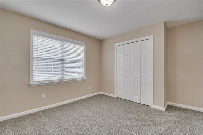 Building Photo - 787 Springbrook Cir