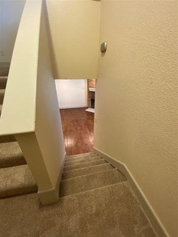 Building Photo - 7720 Kings Ridge Rd