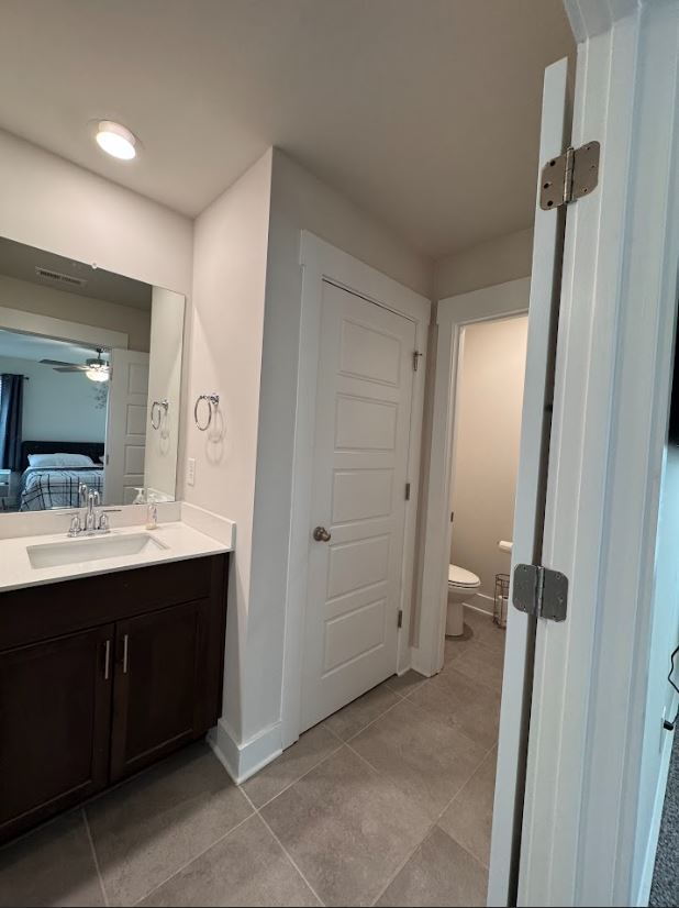 Building Photo - Furnished or Unfurnished – Modern 3BR Home...