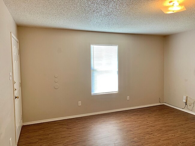 Building Photo - 1502 82nd St