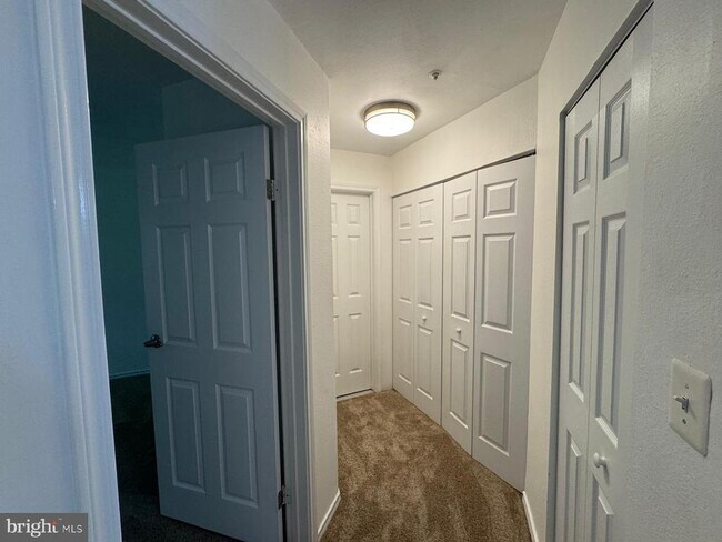 Building Photo - 18518 Boysenberry Dr