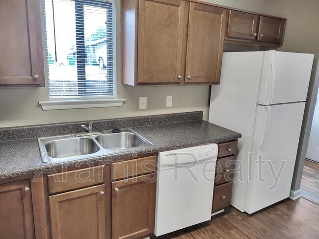 Building Photo - 3272 Blazing Pine Knoll