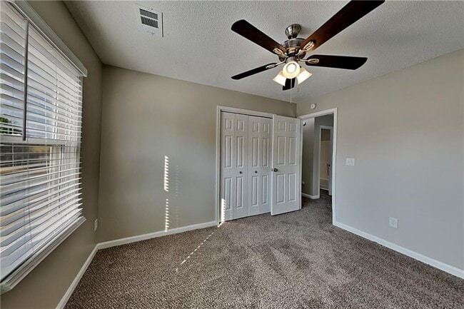 Building Photo - 5413 Milling Ct