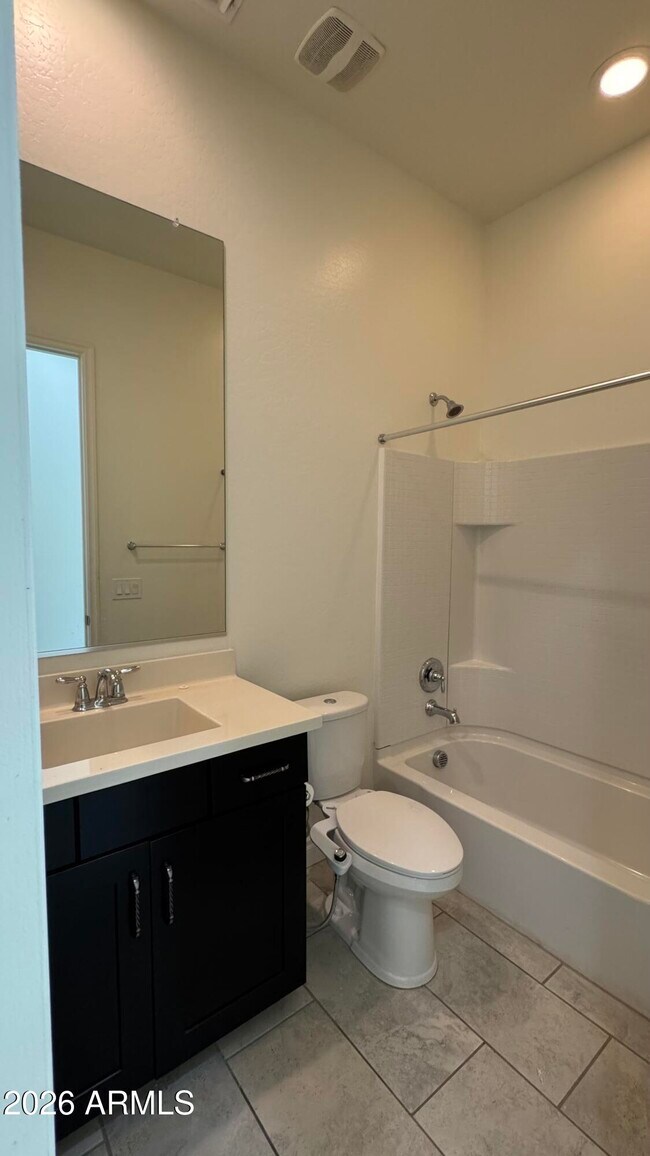 Building Photo - 5221 S Excimer