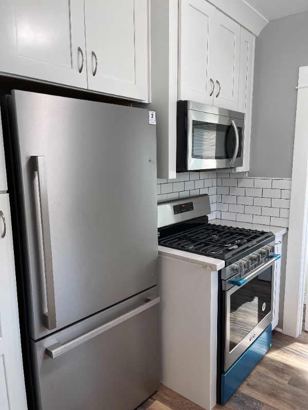 Building Photo - 2510 Elsinore St