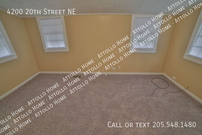 Building Photo - 4200 20th St NE