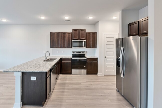 Building Photo - 7205 Chatfield Wy NW