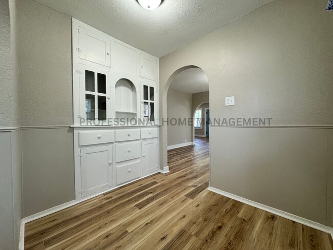 Building Photo - Don’t miss your chance on this one-of-a-ki...