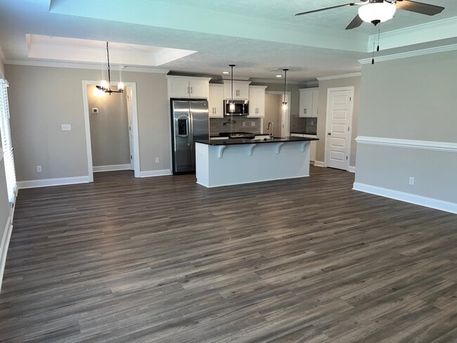 Building Photo - 7161 Paisley Cir