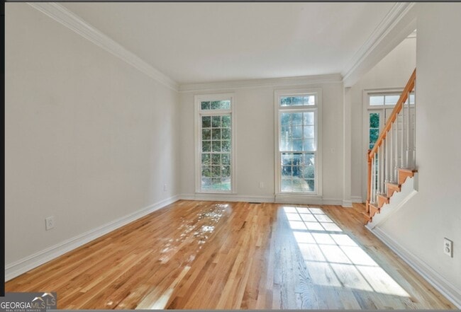 Building Photo - 1202 Loxley Cir