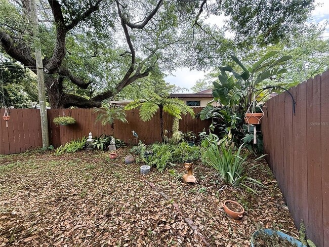 Building Photo - 8184 24th Ave N