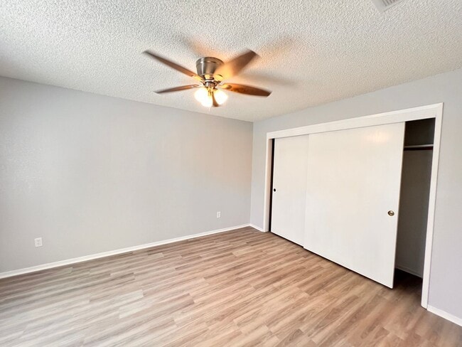 Building Photo - Charming 2-Bedroom Home with Private Patio in Central Bakersfield