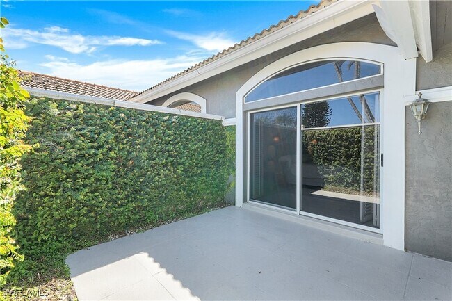 Building Photo - 11831 Quail Village Way