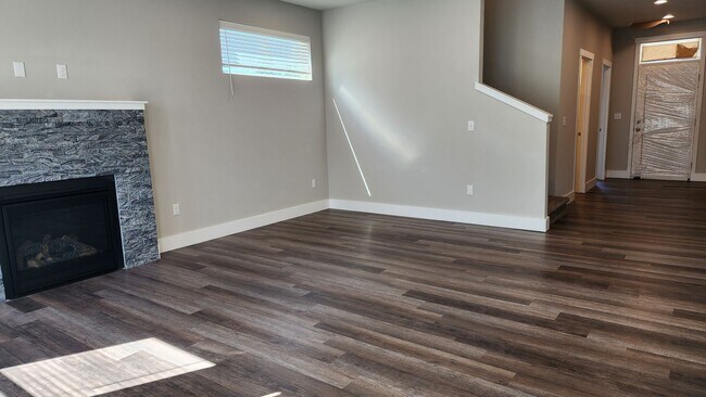 Building Photo - Yelm Creek Estates, New Construction 4 Bed...