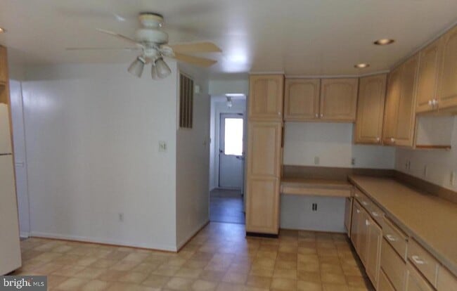 Building Photo - 2607 Bradwell Ct