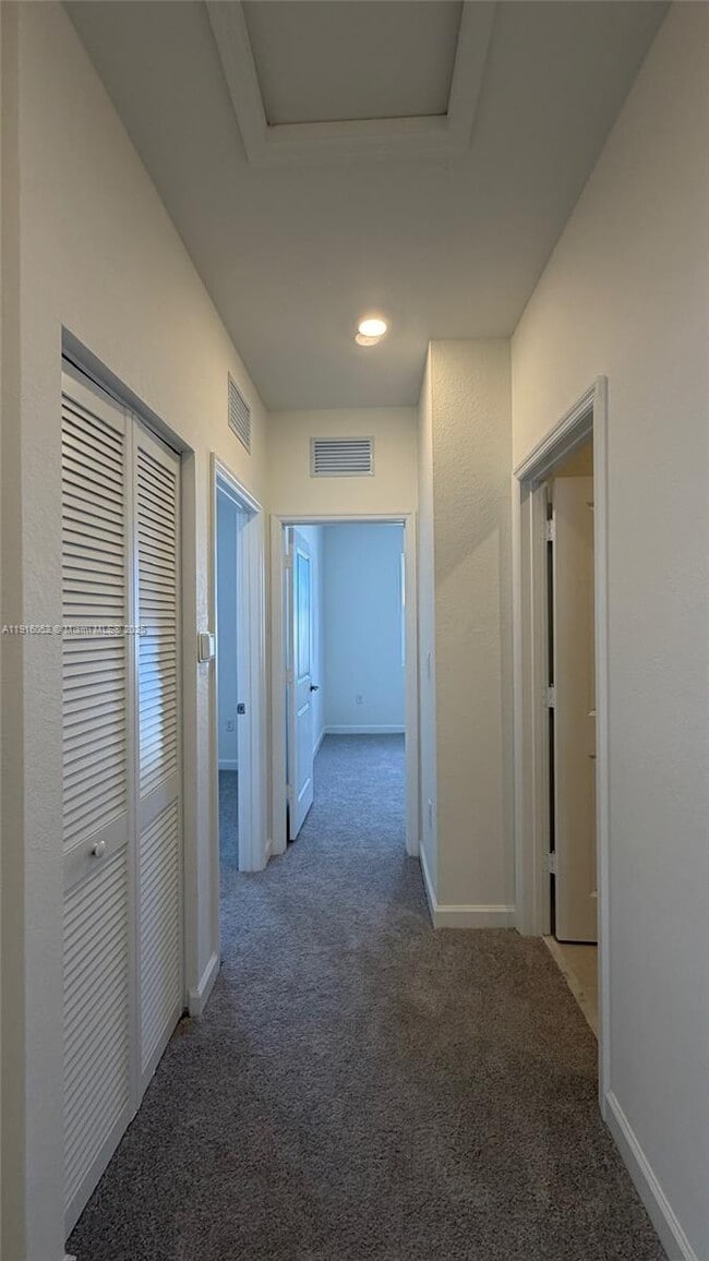 Building Photo - 15600 SW 276th Terrace