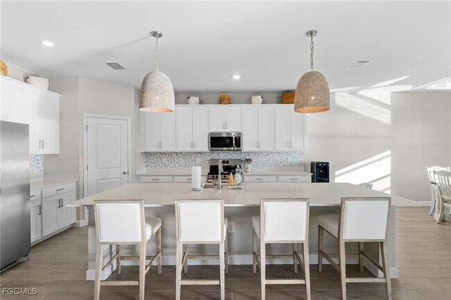 Building Photo - 10575 Timber Creek Dr