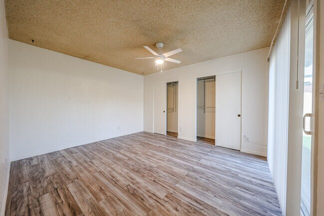 Building Photo - 408 W Oraibi Dr