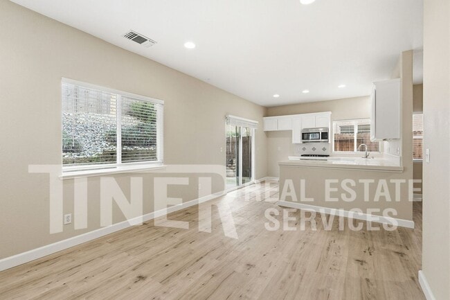 Building Photo - 3371 Melodye Ct