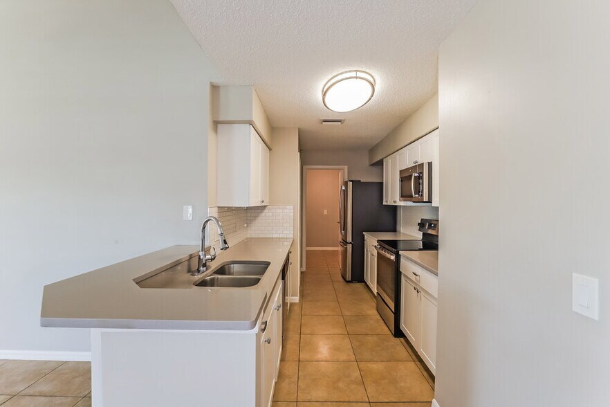 Building Photo - 13340 Prestwick Dr