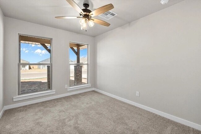 Building Photo - Perfect 4 bedroom 2 bath Home in South Lubbock