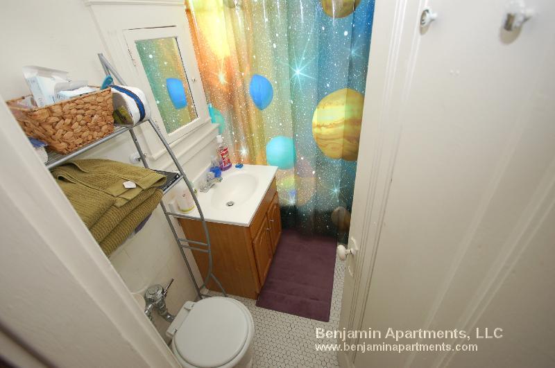 Building Photo - 1185 Boylston St