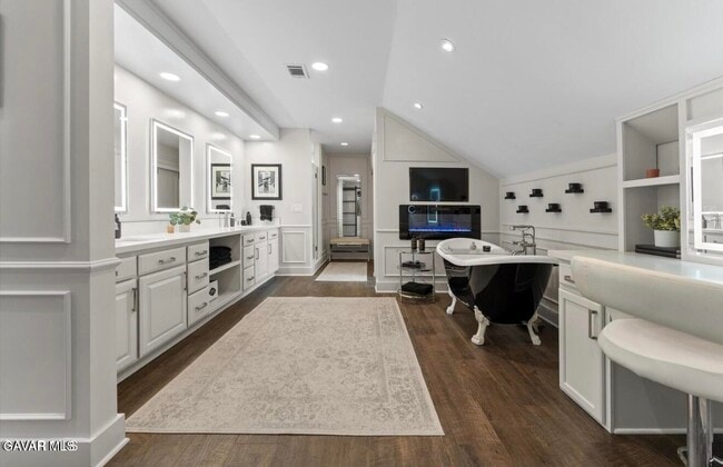 Building Photo - 2729 Parton Cir
