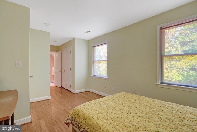 Building Photo - 3714 Hummer Rd