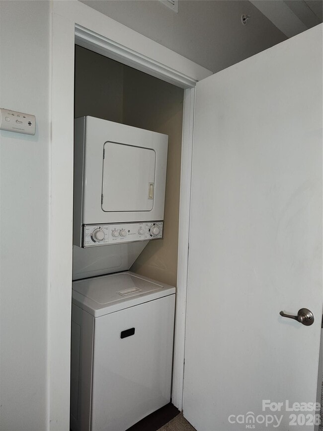 Building Photo - 718 Cotton Gin Alley