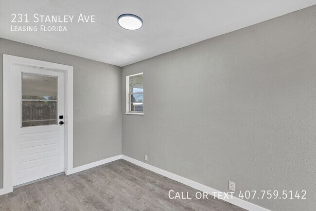 Building Photo - 231 Stanley Ave