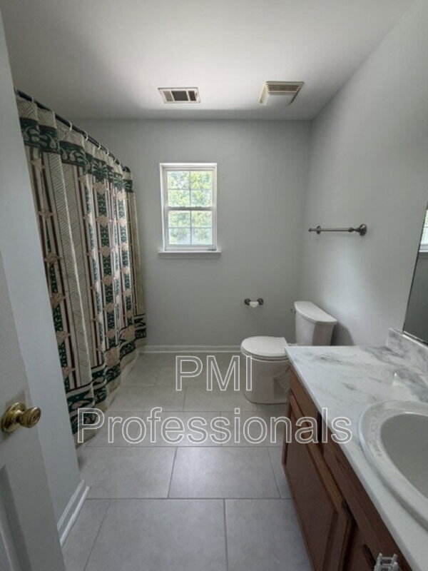Building Photo - 112 Buena Vista Ct