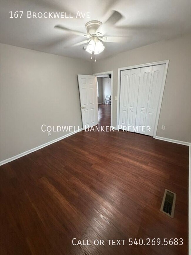Building Photo - 167 Brockwell Ave
