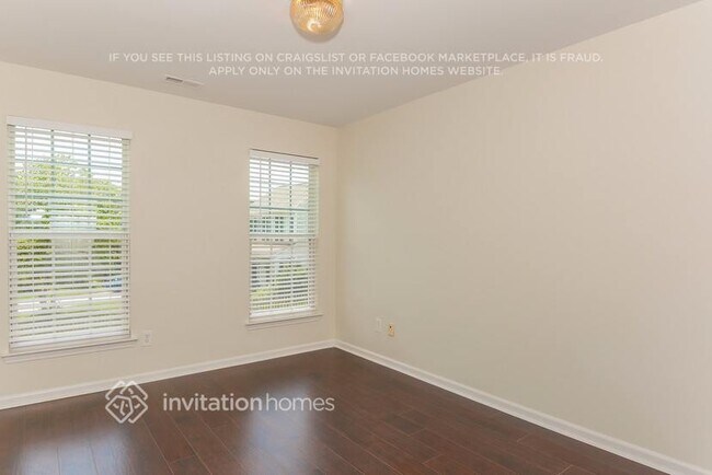 Building Photo - 9915 Wrigley Dr