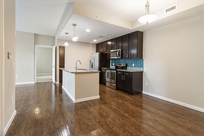 Building Photo - 3613 High Ridge Rd