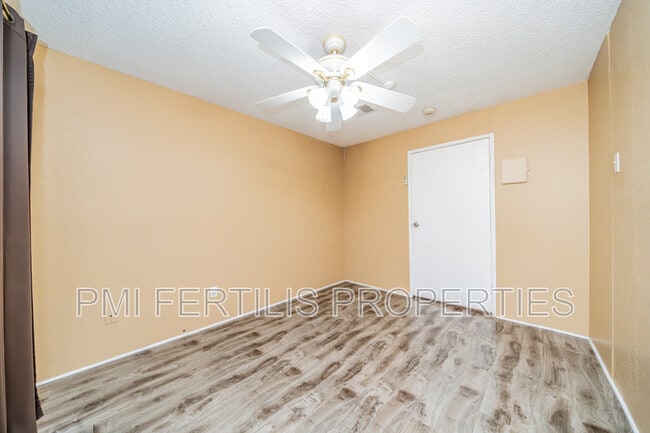 Building Photo - 1506 Webster St