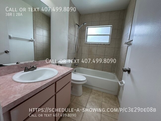 Building Photo - 311 San Gabriel St