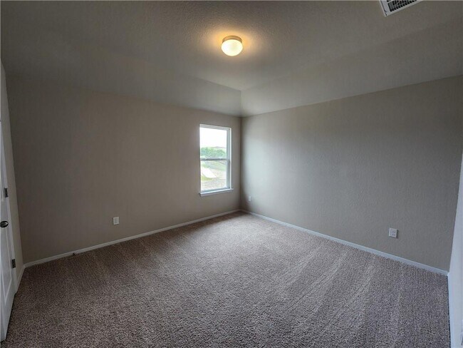 Building Photo - 11400 Milano Dr