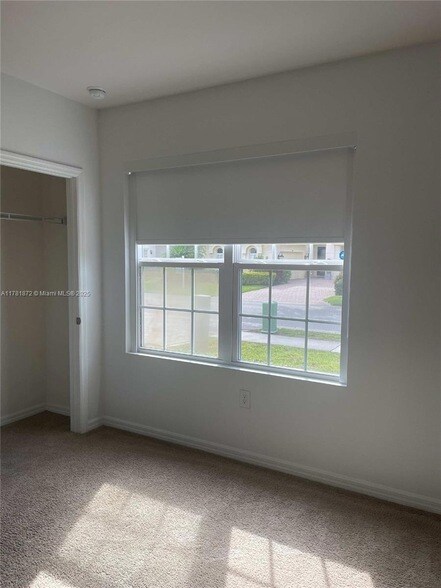 Building Photo - 10817 Marble Brook Blvd