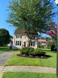 Building Photo - 1221 Magnolia Ct
