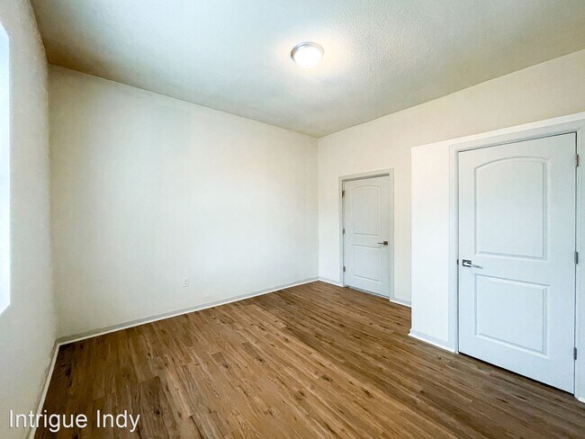 Building Photo - 4 br, 1.5 bath House - 328 N Keystone Ave