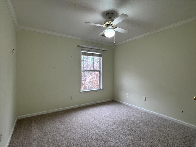 Building Photo - 15 Hawnley Trace